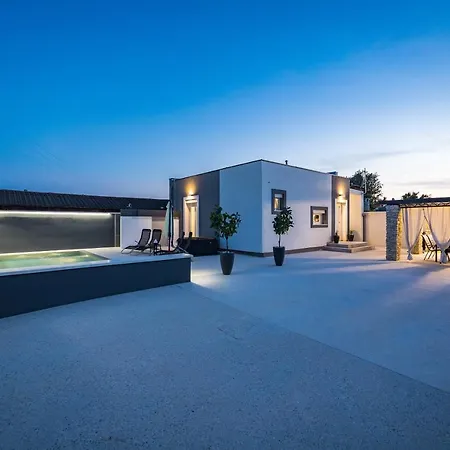 Villa Marsel Mednjan