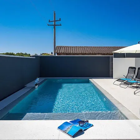 Willa Marsel Mednjan